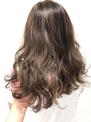 ロング 海外風レイヤーカット 👑店長 平松 由のヘアスタイル