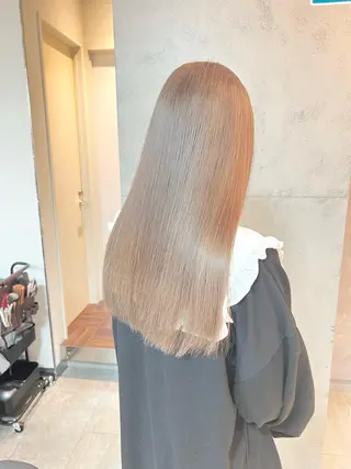 ロング カラー 🫧艶ダブルカラー ブリーチ🫧トモヤのヘアスタイル