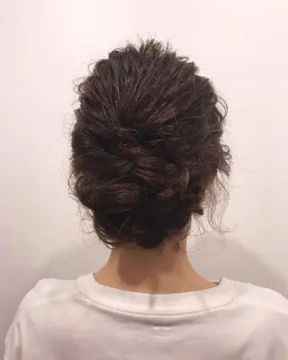ミディアム レイヤー/大人ボブ| ワタナベ リョウカのヘアスタイル