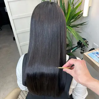 ロング 縮毛矯正・髪質改善 特化 出納 直起のヘアスタイル