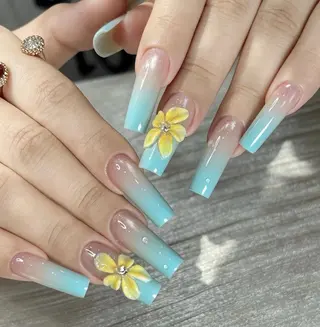 ネイル Molly _nailのネイルデザイン