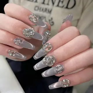 ネイル Queens ひなのネイルデザイン