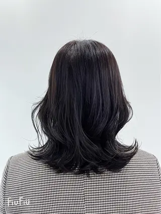 ミディアム 北千住/小顔レイヤー /顔まわり/西慶太朗のヘアスタイル