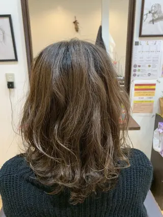 ミディアム カラー サトウ シューイチのヘアスタイル