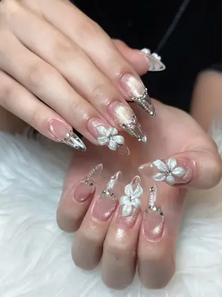 ネイル Eli Muse 新宿ネイルのネイルデザイン