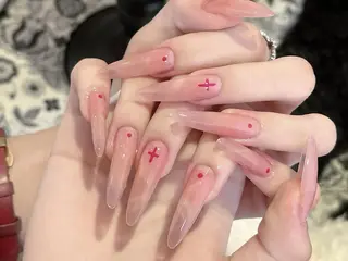 ネイル Luna ✨のネイルデザイン