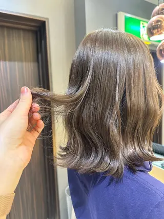 ミディアム カラー 🎀透明感 カラーHiROEのヘアスタイル