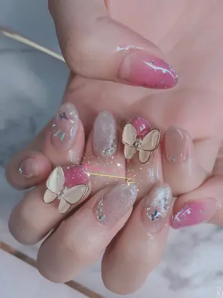 ネイル ネイルサロン エクラ 🌹【スカルプ専門】のネイルデザイン
