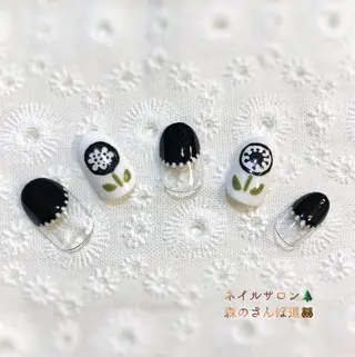 ネイル ショートネイル 森のさんぽ道のネイルデザイン