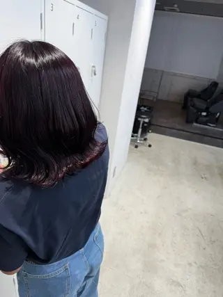 セミロング 艶髪カラー特化 mao🍒のヘアスタイル