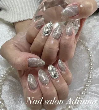 ネイル ADRIANA 大久保駅前徒歩2分のネイルデザイン