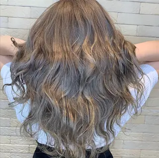 セミロング カラー トップスタイリスト/ アユミのヘアスタイル