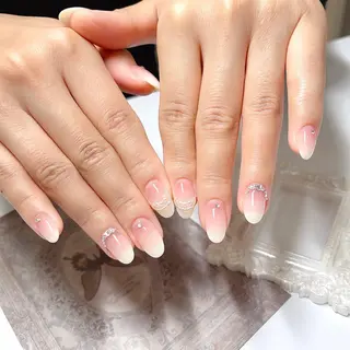 ネイル FLY Nail Salonのネイルデザイン