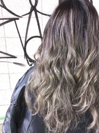 セミロング カラー パーマ ヘアアレンジ チビ編み込みエクステ シールEXどぅ〜すのヘアスタイル