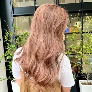 カラー cashel /ブリーチのヘアスタイル