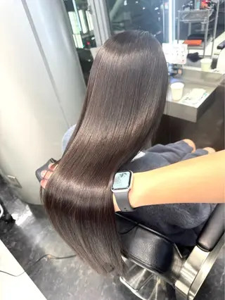ロング カラー パーマ 色落ちまで盛れる 💟まなみのヘアスタイル