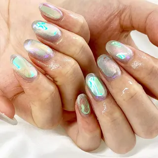 ネイル マツエク・マツパ アイブロウ new me"のネイルデザイン