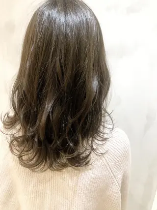 ミディアム 夜23時まで予約🉑 reverieあきらのヘアスタイル