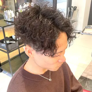 ショート パーマ メンズ メンズヘア特化 崎田 成人のヘアスタイル