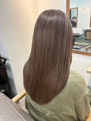 ミディアム 透明感・艶カラー/ 坂田友梨奈のヘアスタイル