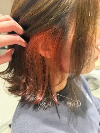 セミロング カラー ワタナベ カノ🌼のヘアスタイル