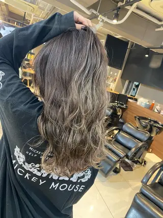 ロング カラー ヘアアレンジ メンズ ネイル マツエク・マツパ 透明感カラー🤎 ゆりのヘアスタイル