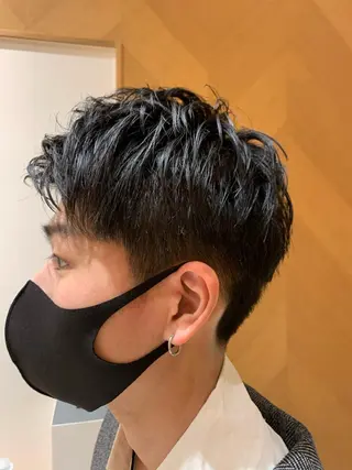 パーマ メンズ ARMONY秋山輝也 コテ巻き風パーマ特化のヘアスタイル