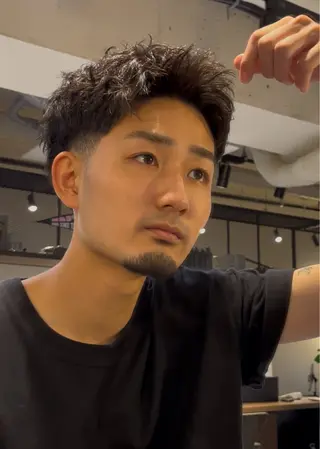 ショート パーマ 本多 伸丞のヘアスタイル
