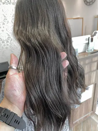 ロング カラー ナカタケ ユウのヘアスタイル