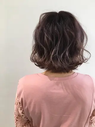 ミディアム カラー ハイトーンブリーチ 土坂　由志【京都】のヘアスタイル
