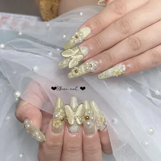 ネイル サイナネイル🎀 長さ出し専門店のネイルデザイン