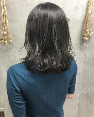 セミロング カラー ヘアアレンジ Satsuki ✂︎♡のヘアスタイル