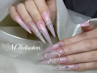 ネイル M🌷nail 長さだし専門店のネイルデザイン
