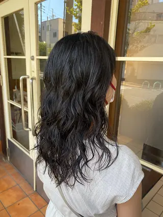 ロング パーマ 🎀透明感カラー🎀 稲垣至恩🎀のヘアスタイル
