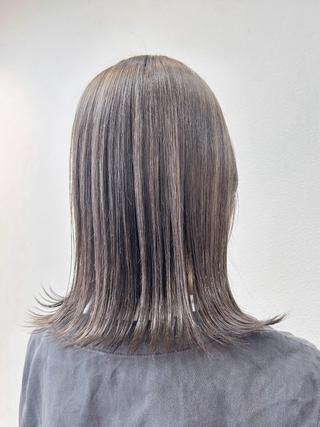 ミディアム Maya🦋 ハイトーン特化のヘアスタイル