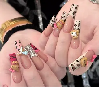 ネイル D-BEAUTY Nailsalonのネイルデザイン