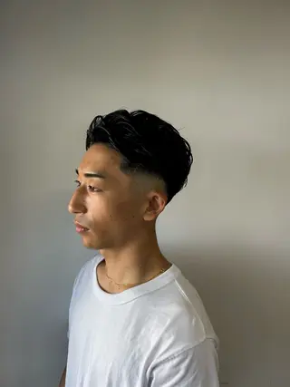 パーマ メンズ 相澤 拳のヘアスタイル
