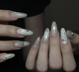 ネイル エリ🫧 nail池袋東口のネイルデザイン