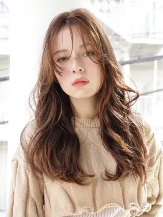 ロング 流行デザイン特化 東方 舜のヘアスタイル