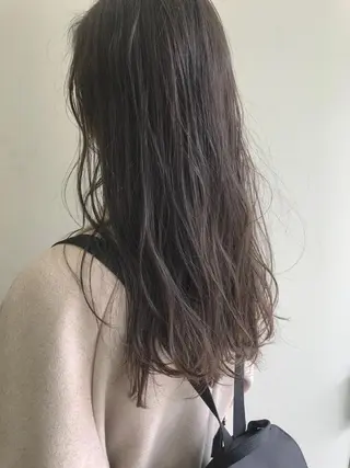 セミロング カラー 貫洞 大介のヘアスタイル