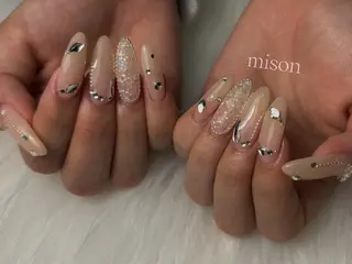 ネイル mison 安形友花のネイルデザイン
