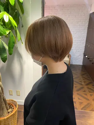 ショート カラー ヘアアレンジ レイヤーカット×髪質 改善🇰🇷シオリのヘアスタイル