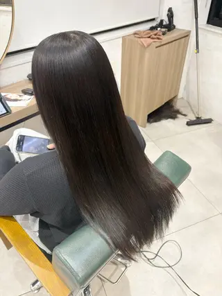ロング 暗髪／透明感カラー ／⭐️hyuga⭐️のヘアスタイル