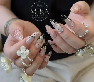 ネイル Mika Nails 心斎橋のネイルデザイン