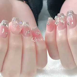 ネイル Queens 榊 まおのネイルデザイン