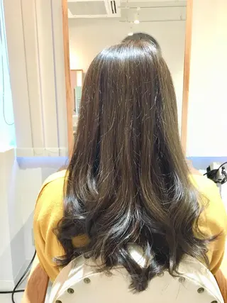 ロング ⭐️艶髪⭐️髪質改善 newi町田 山本のヘアスタイル