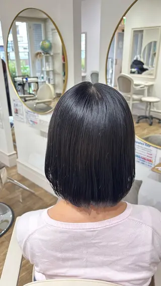 ミディアム 濱田 真尋のヘアスタイル