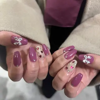 ネイル 栗田 ゆう子のネイルデザイン