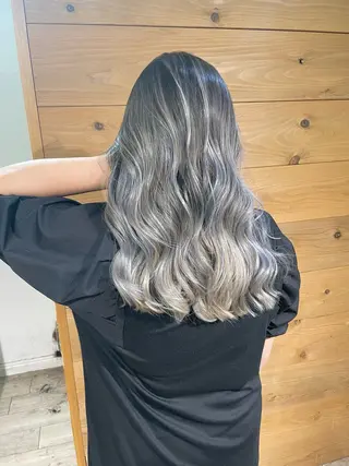 セミロング 小嶋 司のヘアスタイル