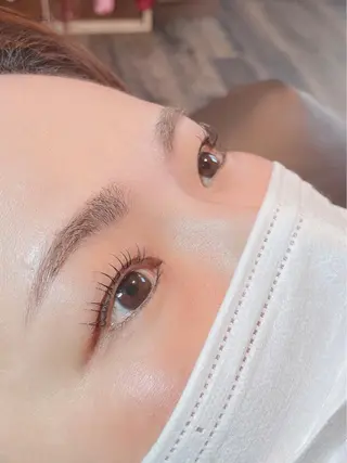 マツエク・マツパ アイブロウ サロンデアトリエ 愛沙花の眉毛・アイブロウイメージ